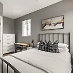 Brand New Coastal Contemporary In Pacific Beach
