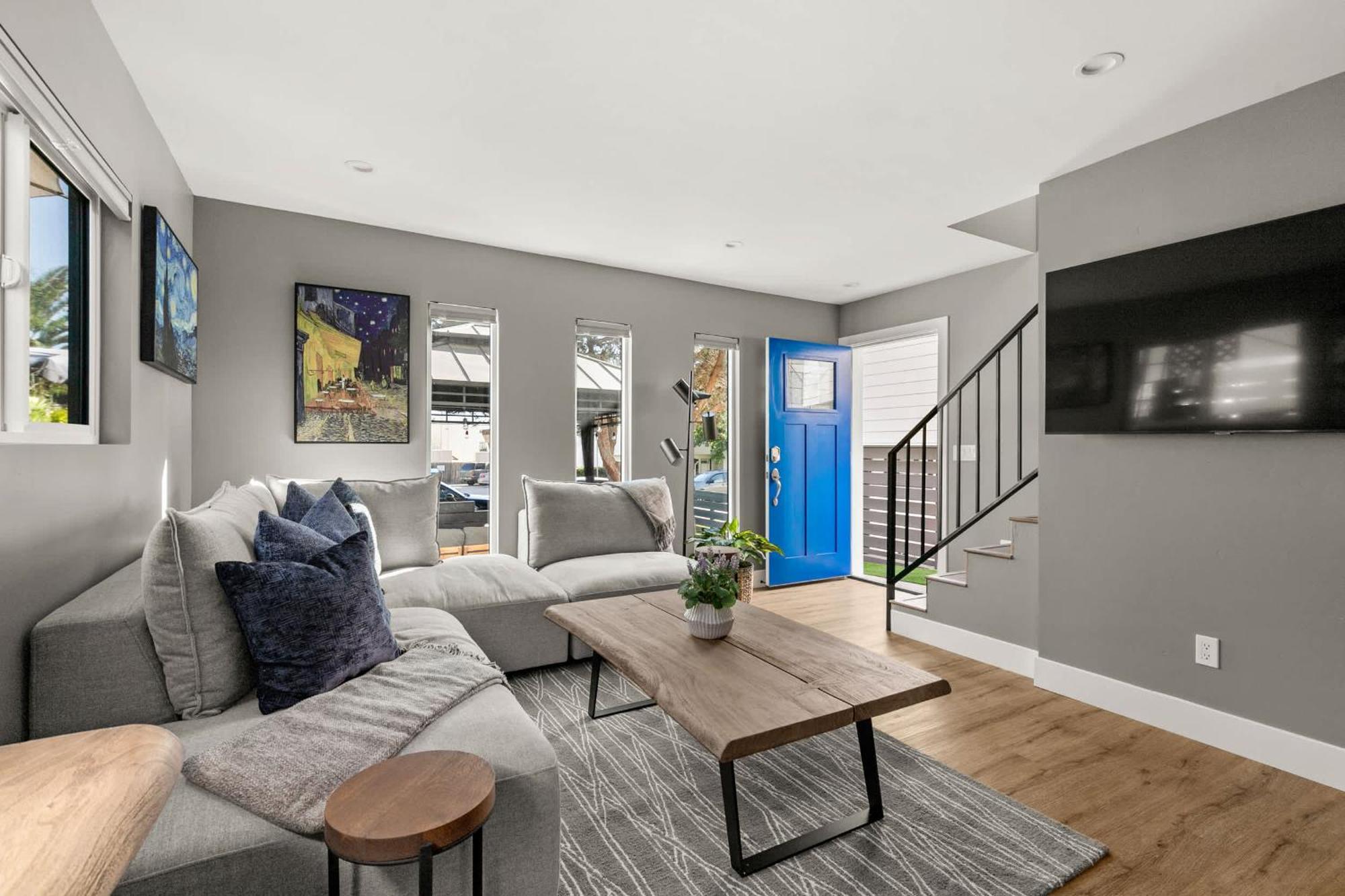 Brand New Coastal Contemporary In Pacific